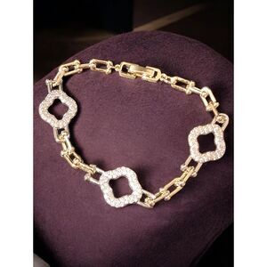 18k GF CZ PaperClip Clover Bracelet New In Box